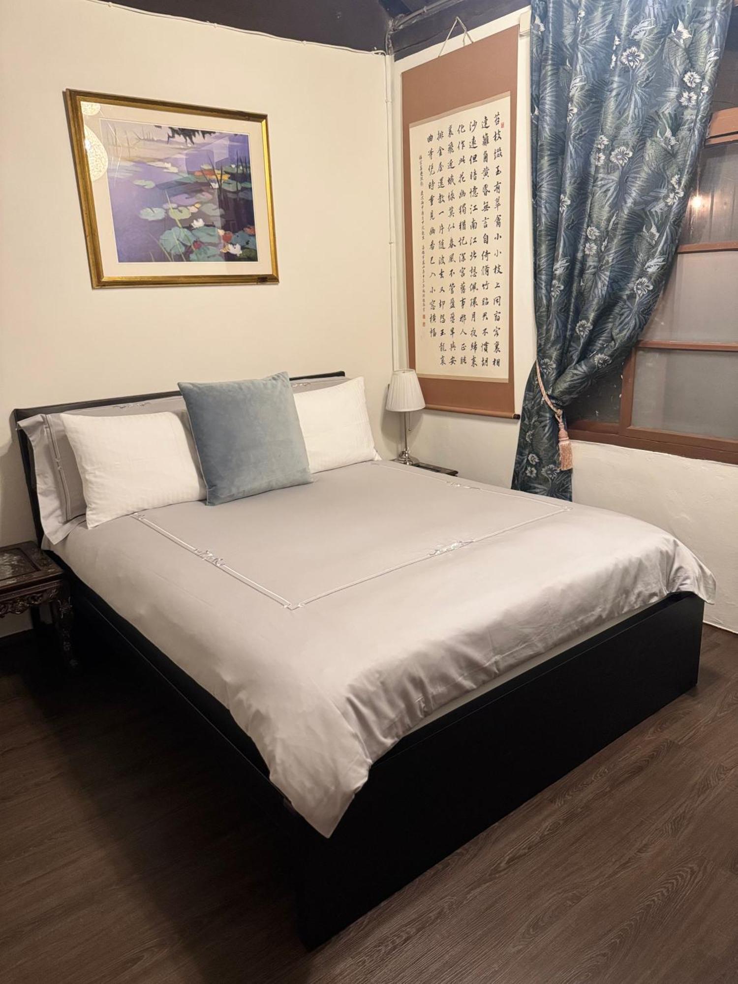 Naval Bureaucracy Apartment Каосюн Екстериор снимка
